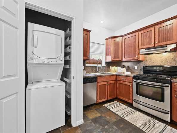 1169 Curve ST, Austin TX 78702