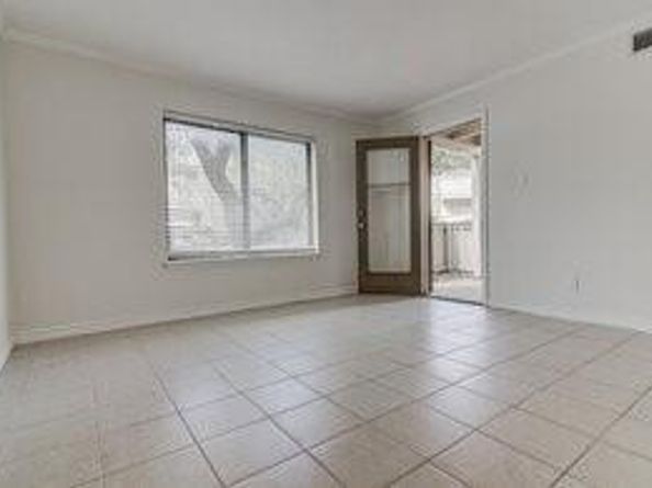 8210 Bent Tree RD 149, Austin TX 78759