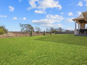 208 Rosetta LOOP, Liberty Hill TX 78642