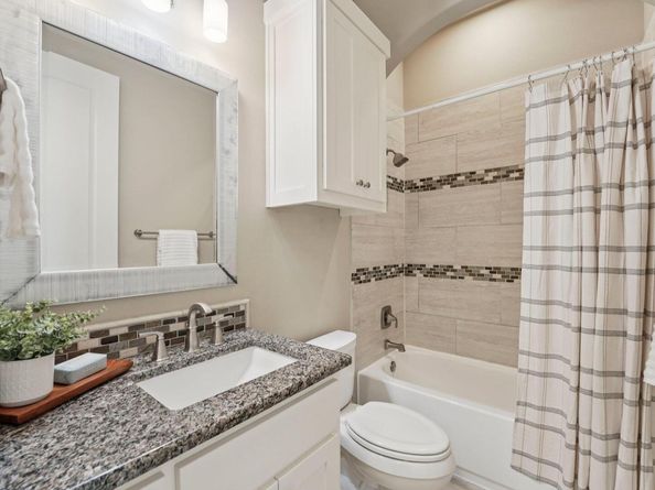 4301 Mansfield Dam RD 2101, Austin TX 78734