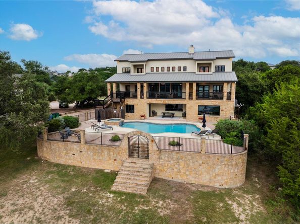 516 Deckhouse DR, Point Venture TX 78645