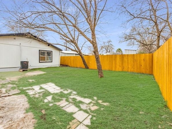 1108 Vasquez ST, Austin TX 78741