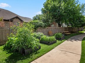 2520 Bluebonnet LN 21, Austin TX 78704