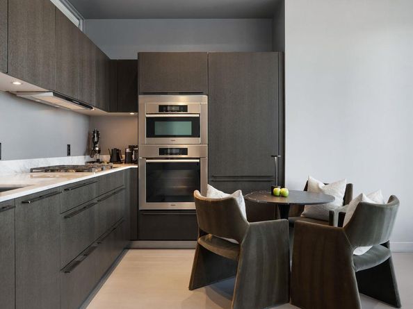 210 Lavaca ST 2809, Austin TX 78701