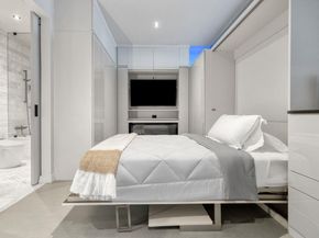 210 Lavaca ST 2809, Austin TX 78701