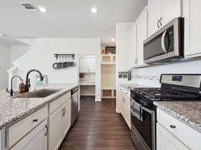 2204 Land Grant WAY, Round Rock TX 78664