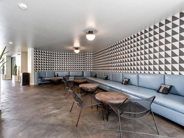 800 Embassy DR 609, Austin TX 78702