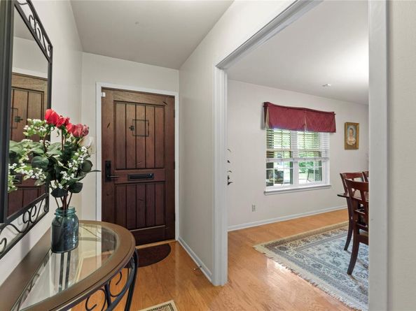 3206 Silverleaf DR, Austin TX 78757