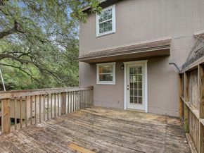 6902 Rifle BND, Austin TX 78736