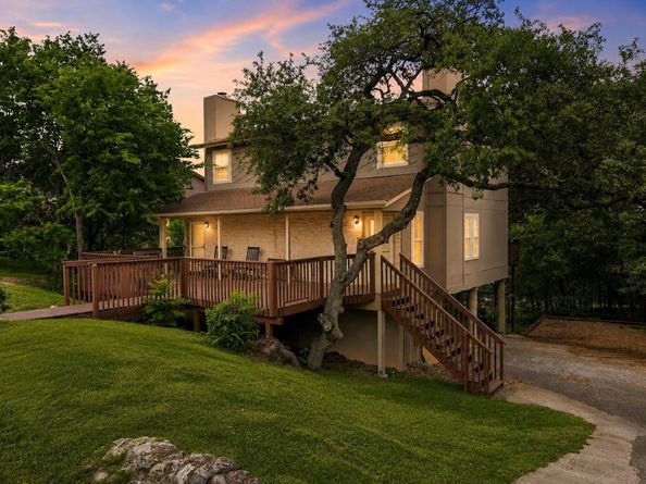 6902 Rifle BND, Austin TX 78736