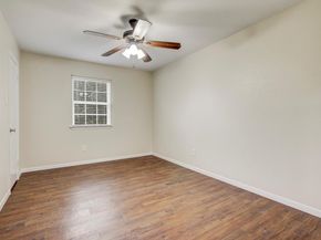 6902 Rifle BND, Austin TX 78736