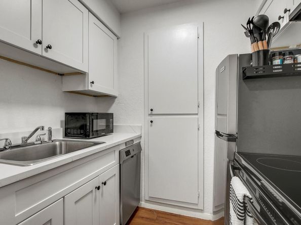 4701 Red River ST 102, Austin TX 78751