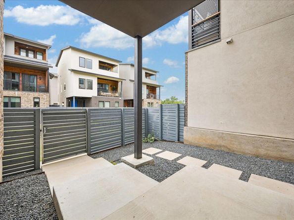 5006 Pecan Springs RD 6, Austin TX 78723