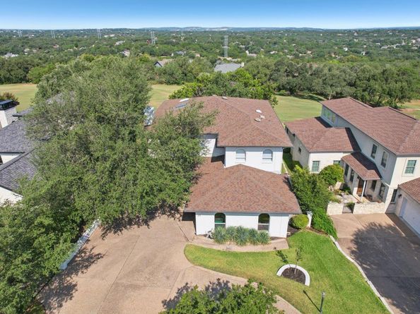319 Hazeltine DR, Lakeway TX 78734