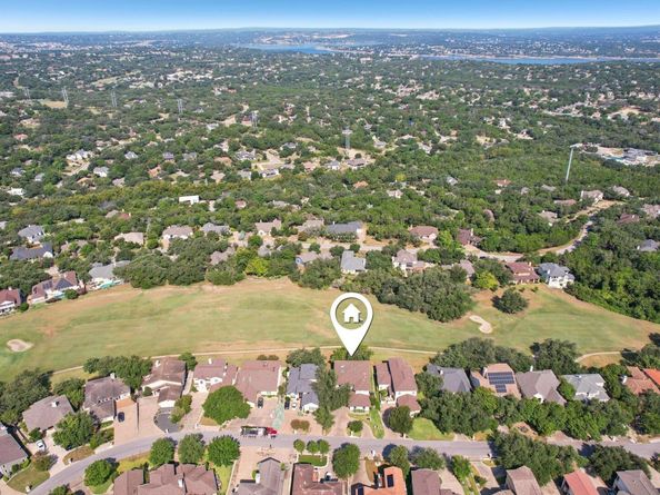 319 Hazeltine DR, Lakeway TX 78734