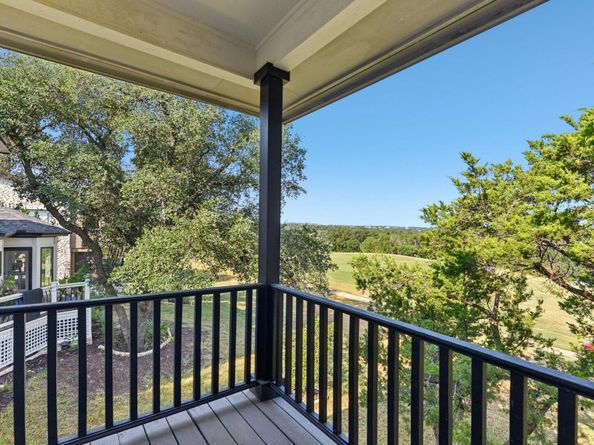 319 Hazeltine DR, Lakeway TX 78734