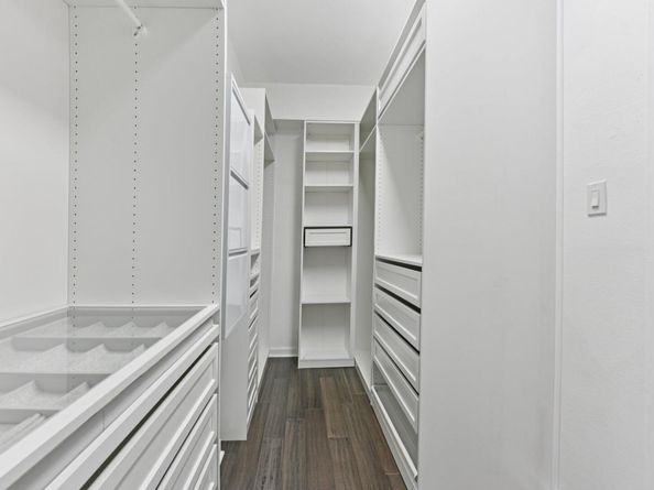 319 Hazeltine DR, Lakeway TX 78734