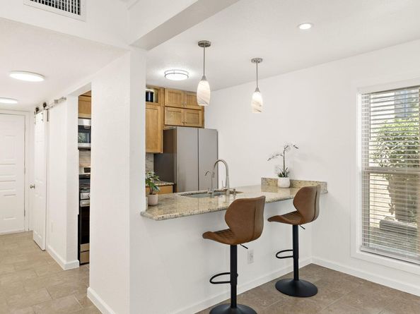 3431 North Hills DR 102, Austin TX 78731