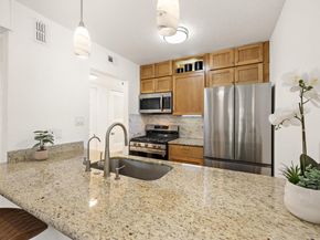 3431 North Hills DR 102, Austin TX 78731