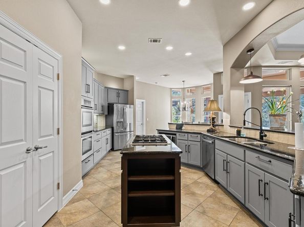 9512 Palmbrook DR, Austin TX 78717