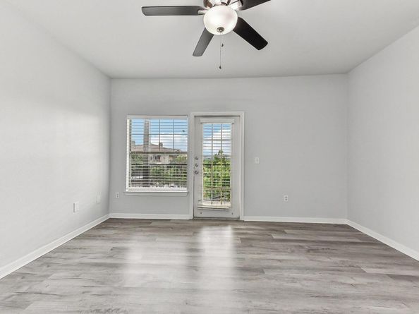 2320 Gracy Farms LN 936, Austin TX 78758