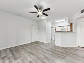 2320 Gracy Farms LN 936, Austin TX 78758