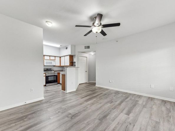 2320 Gracy Farms LN 936, Austin TX 78758
