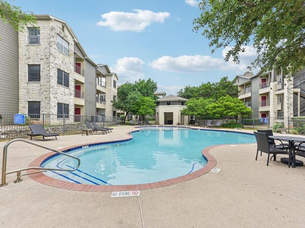 2320 Gracy Farms LN 936, Austin TX 78758