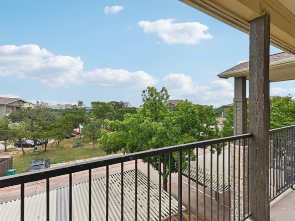 2320 Gracy Farms LN 936, Austin TX 78758
