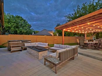 104 Hazeltine DR