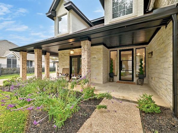 104 Hazeltine DR, Georgetown TX 78628