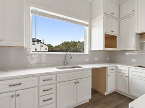 2000 Kit CIR, Austin TX 78758
