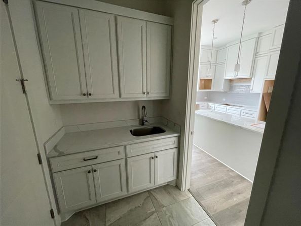 2000 Kit CIR, Austin TX 78758
