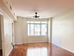 54 Rainey ST 405, Austin TX 78701