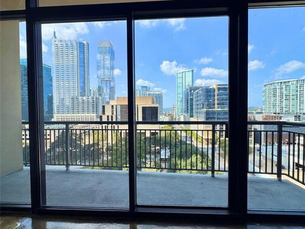 311 W 5th ST 905, Austin TX 78701