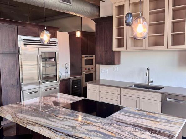 311 W 5th ST 905, Austin TX 78701