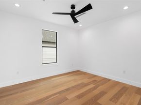 2208 Montclaire ST, Austin TX 78704