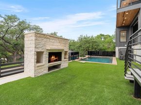 2208 Montclaire ST, Austin TX 78704