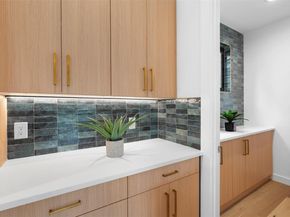 2208 Montclaire ST, Austin TX 78704