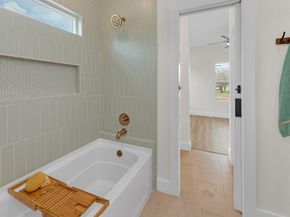 2102 S Church ST, Georgetown TX 78626