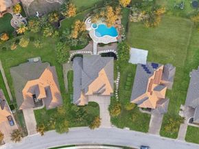 1928 Long Bow DR, Leander TX 78641