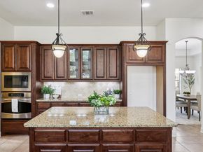1928 Long Bow DR, Leander TX 78641