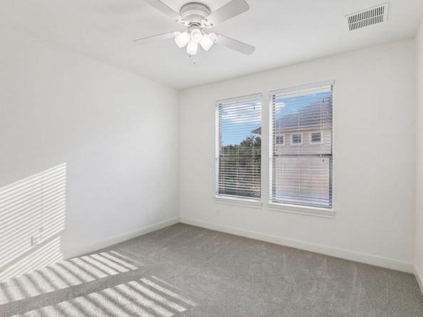 1928 Long Bow DR, Leander TX 78641