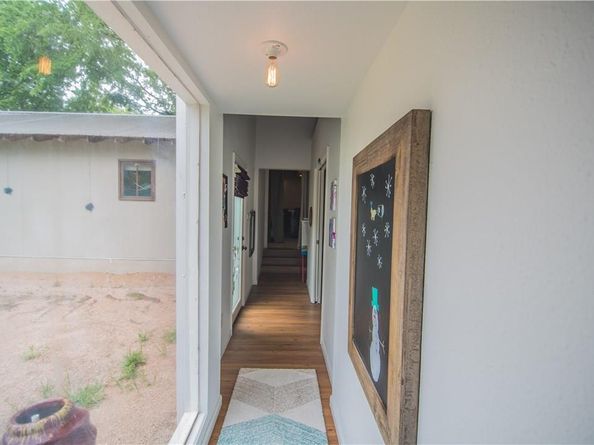 2713 Sweeney LN, Austin TX 78723