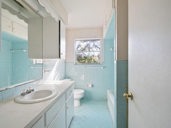 1616 Sunnyvale ST, Austin TX 78741