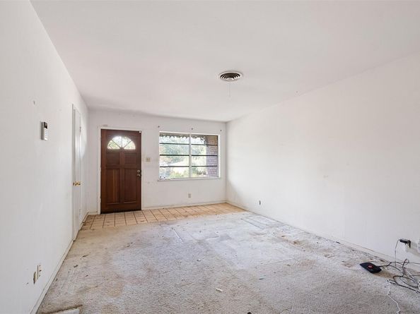 1616 Sunnyvale ST, Austin TX 78741