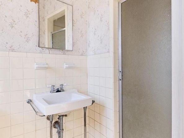 1616 Sunnyvale ST, Austin TX 78741