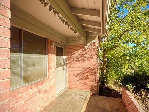 1616 Sunnyvale ST, Austin TX 78741