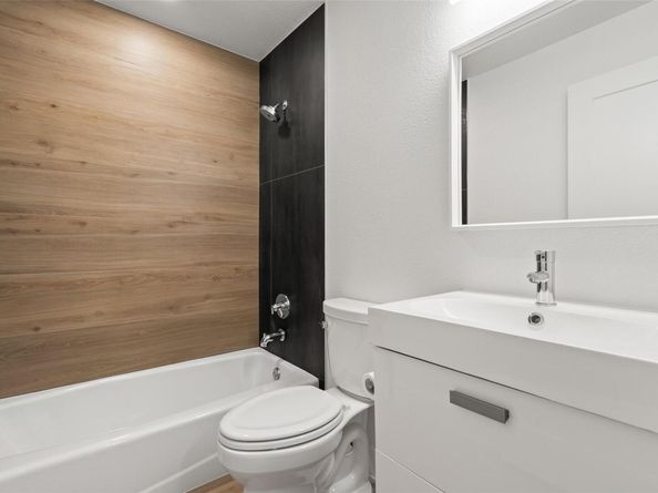 12223 Old Stage TRL, Austin TX 78750