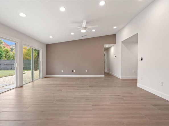 12223 Old Stage TRL, Austin TX 78750